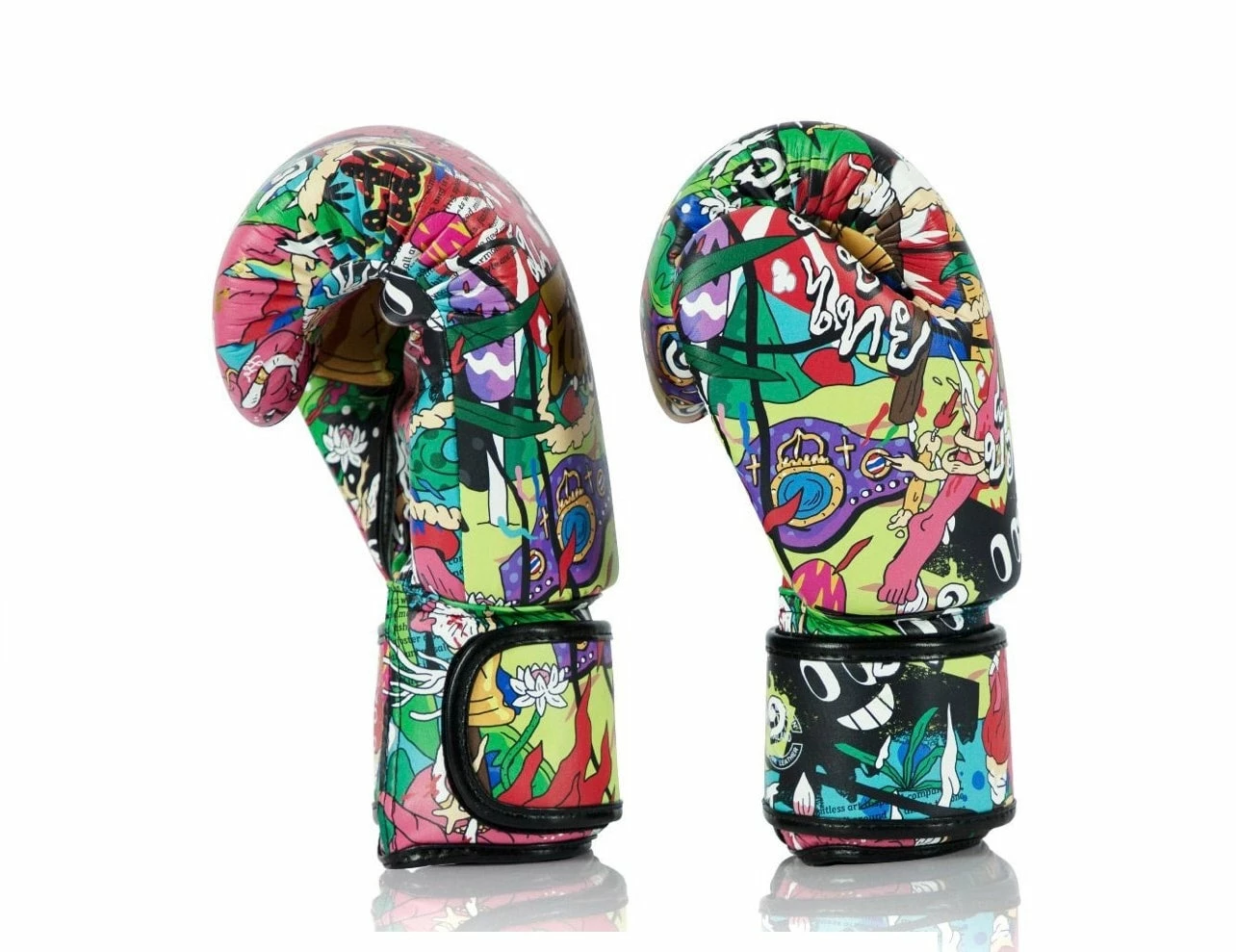 Fairtex URFACE X Fairtex Boxing Gloves 3 Fairtex URFACE X Fairtex Boxing Gloves - Image 3