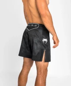VENUM ELECTRON 3.0 FIGHTSHORT - BLACK -Hnlfightshop Store s335907598948138341 p1647 i3 w1040