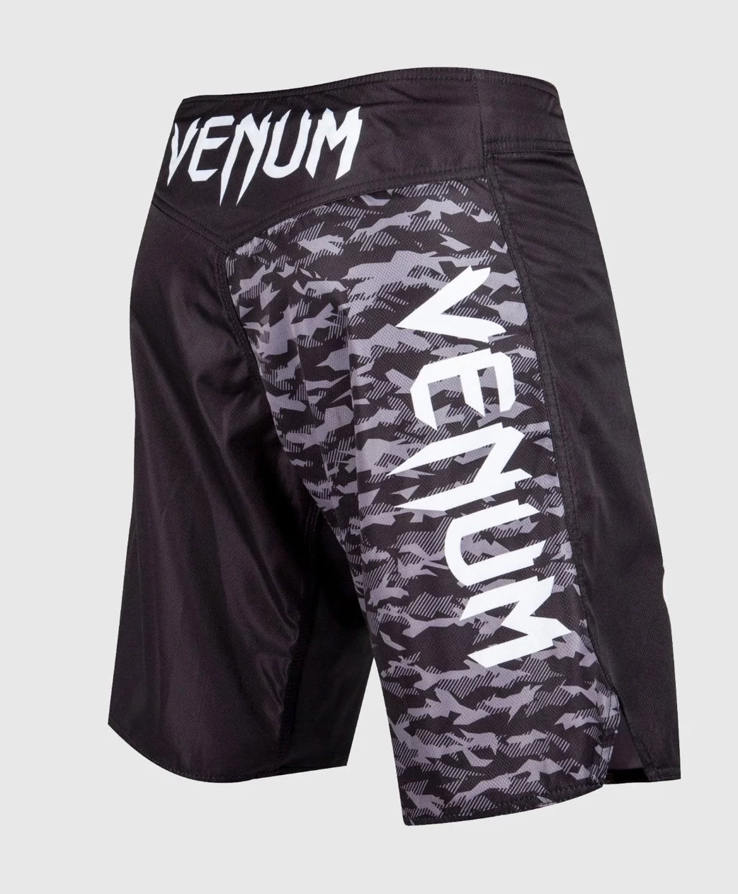 VENUM LIGHT 3.0 FIGHTSHORTS 6 VENUM LIGHT 3.0 FIGHTSHORTS - Image 6