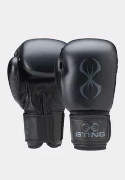 STING TITAN BOXING GLOVE